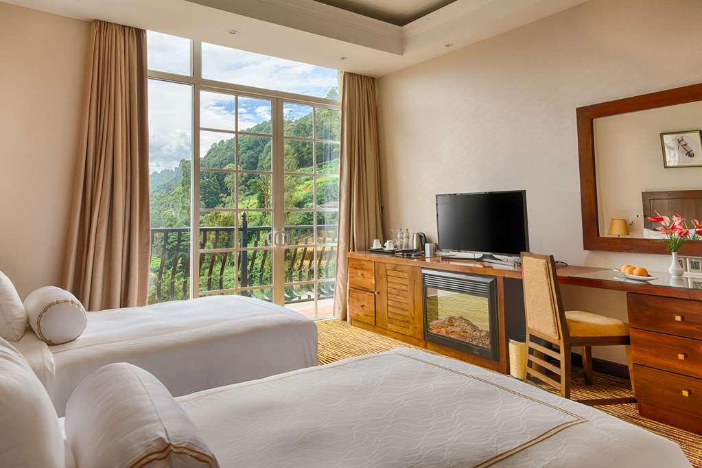 The Golden Ridge Hotel Nuwara Eliya Quarto foto