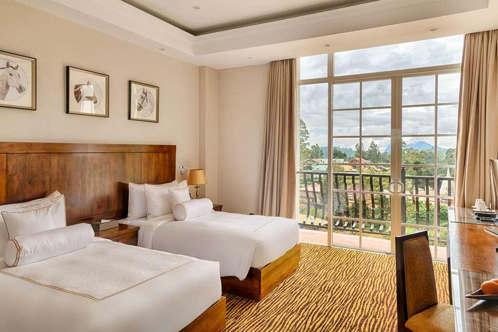 The Golden Ridge Hotel Nuwara Eliya Quarto foto